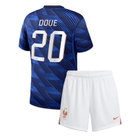 Camiseta Francia Desire Doue #20 Primera Equipación Replica Mundial 2026 para niños mangas cortas (+ Pantalones cortos)
